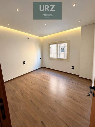 2-bedroom apartment with a direct garden view available on a 12year payment plan in Mostakbal City near Privado L'Avenir Rosail Citizn & simo Bo