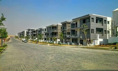 Duplex for sale in Taj City Kinda New Cairo 298 sqm plus 35 sqm roof 4 bedrooms fully finished with kitchen ACs and appliances delivery in 6 months