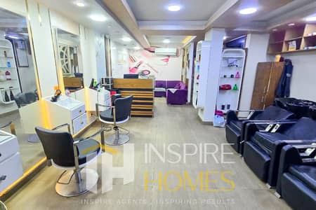 Distinctive Administrative Office in San Stefano Directly Opposite the Mall with an Open View
