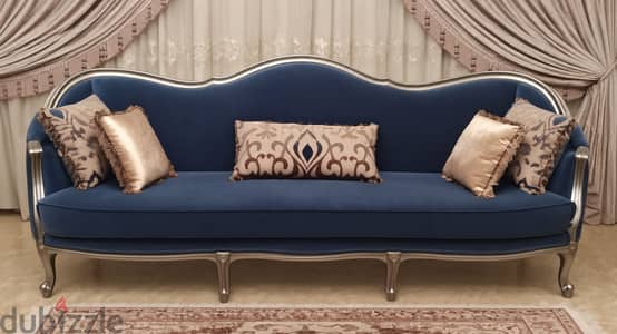Contemporary sofa from apex