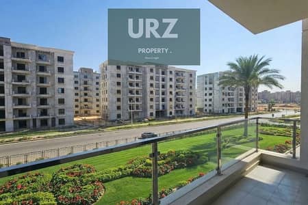 Move in now! Fully finished apartment with 10-year installments in Mayan, New Cairo, near Swan Lake, Taj City, Al Rehab, Privado, Palm Hills & Mountai