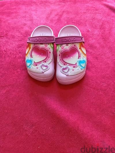 Crocs Original Kids بينور مع الخبطات – مقاس 30/31
