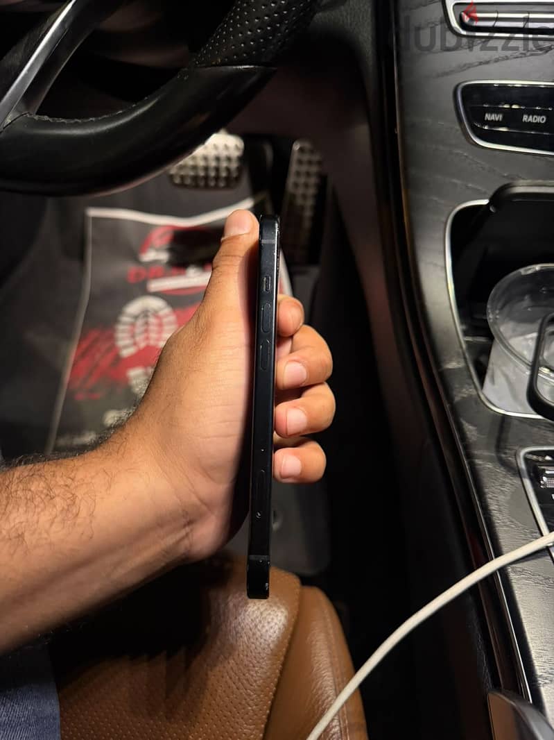 Apple - iPhone 15 1