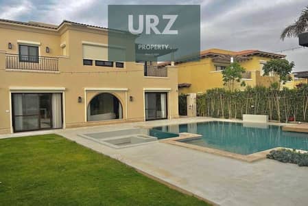 Villa with private pool complete privacy for sale with a 3 million down payment next to District Patio La Vista near Mivida Mountain View Hyde park