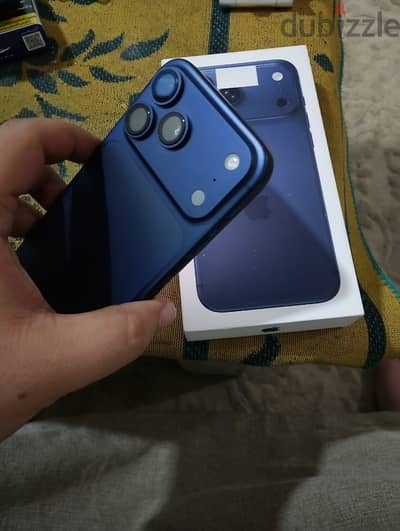 Apple - iPhone 17 Pro Max 512  100 cycle 31 only