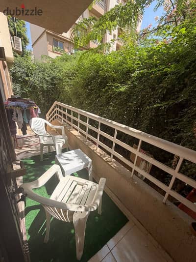 For sale in my city, an apartment of 107m and a garden of 40m in B6