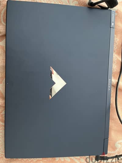 HP Victus 16-r1xxx