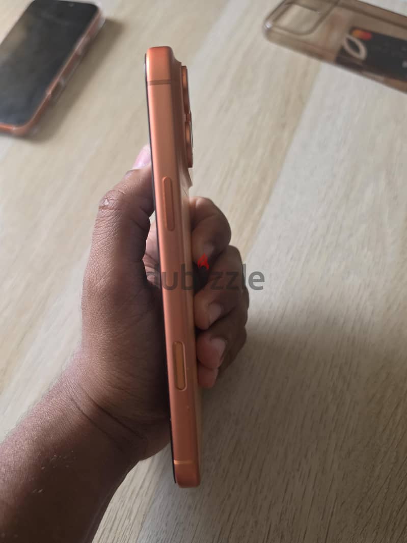 Apple - iPhone 17 Pro Max 1