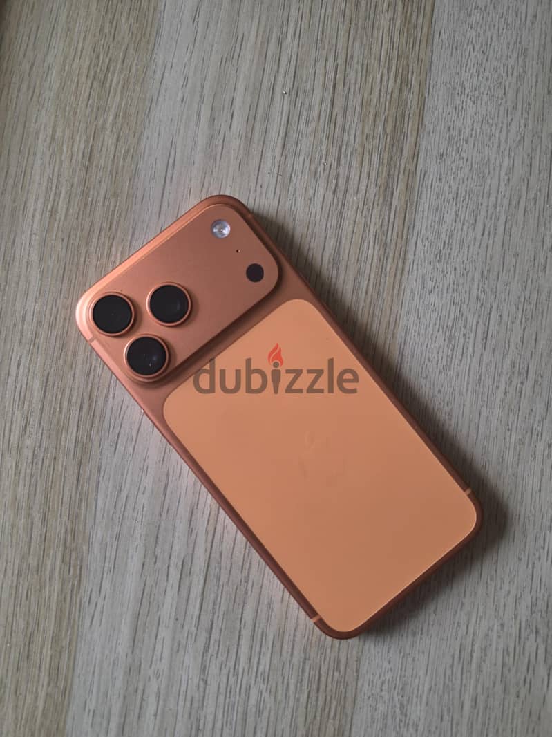 Apple - iPhone 17 Pro Max 3