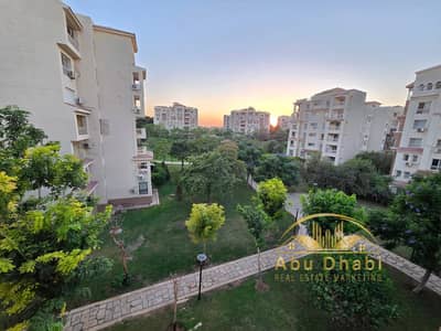 202 sqm apartment for sale in Madinaty (B1), located right next to amenities, Metro Market, and the medical center, and just minutes from Open Air Mal
