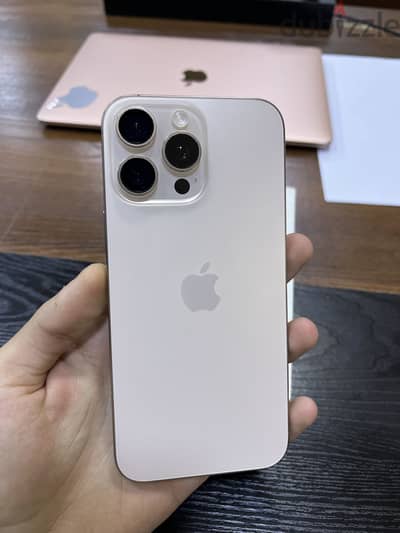 Apple - iPhone 16 Pro Max