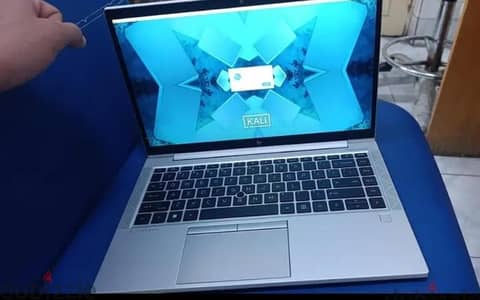 HP EliteBook AEo GA AMD Ryzen o Pro  حاله كسر زيروا