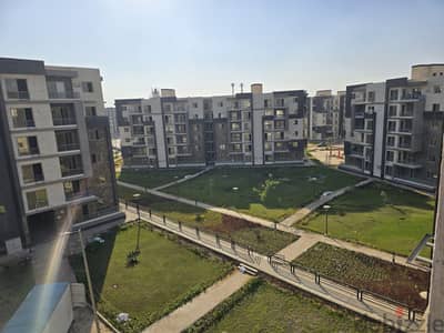 للايجار فاضي ١٤٠ متر نموذج b جنة اكتوبر