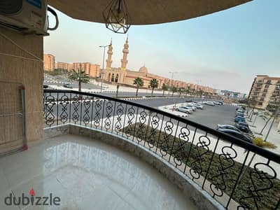 For rent furnished hotel directly opposite Al-Tayyir Mosque and the Eastern Market
