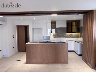 Apartment for Rent in the square Kitchen and Acs .