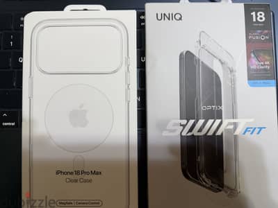 iPhone 18 pro max magsafe original clear case + uniq screen protector