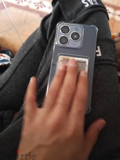 Realme C63