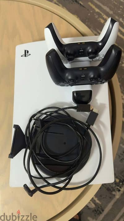 PS5  Digital and Cd. 825 GB