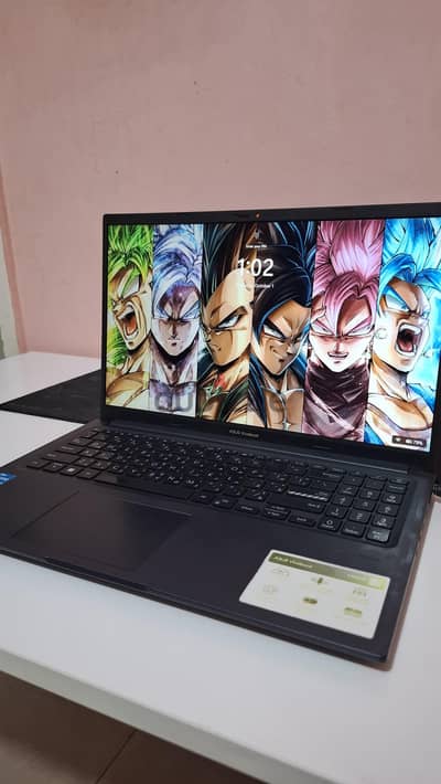 ASUS Vivobook - Core i3 12th Gen بحالة ممتازة - 12GB RAM