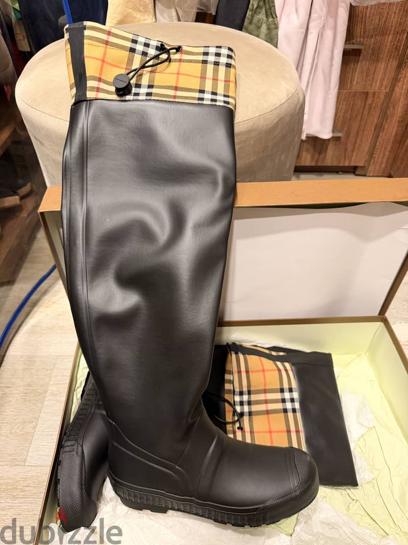 Burberry Rain Boots 2
