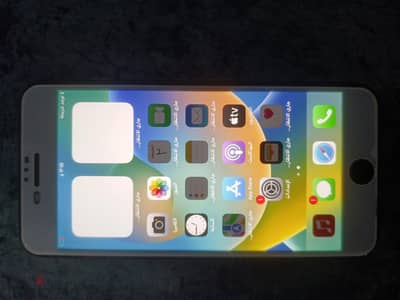 آبل - آيفون 8 بلس