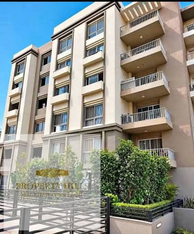 4-Bedroom Apartment for Sale in Hyde Park New Cairo with 25% Discount  A spacious 4-bedroom apartment in Hyde Park New Cairo, offered with a 25% disco