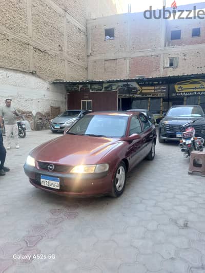 أوبل فيكترا 1998