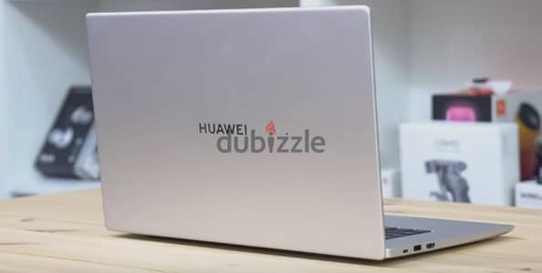 لاب توب كسر الزيرو لم يستعمل