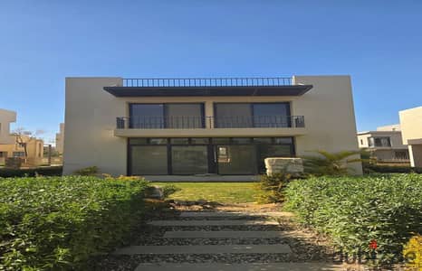 Prime located villa 290m in Owest by Orascom minutes from Arkan Plaza Sheikh Zayed and Al-Jazira Club