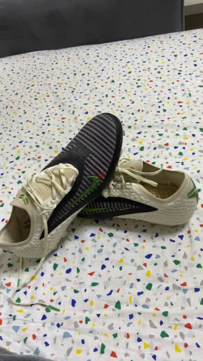 phantom 6 football shoes جزمه كوره فانتوم ٦