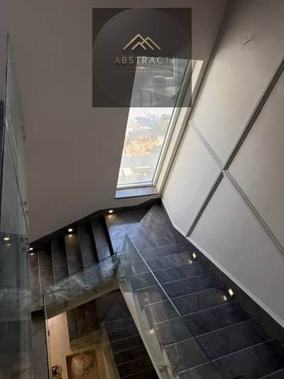 “Ready for near-term delivery with a 54% discount” — **North-facing villa next to Madinaty**, for sale in **Sarai Compound, New Cairo**, just minutes