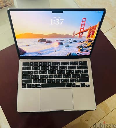 MacBook Air M3 13-inch للبيع – حالة ممتازة جدًا