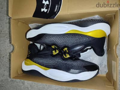curry's underarmor original basketball shoes