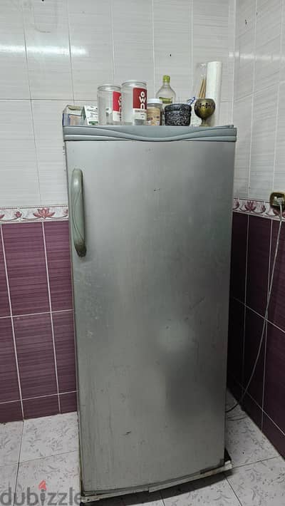 ثلاجة