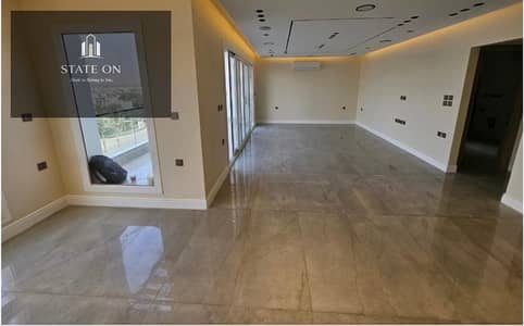 دوبلكس أول استخدام للإيجار في Hyde Park – 216م – 3 غرف نوم  وحدة مميزة داخل Hyde Park بتصميم دوبلكس على دورين، أول استخدام وبفرش جزئي