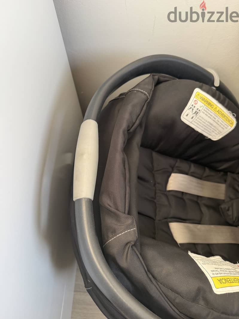 Chicco travel system - viaro 1
