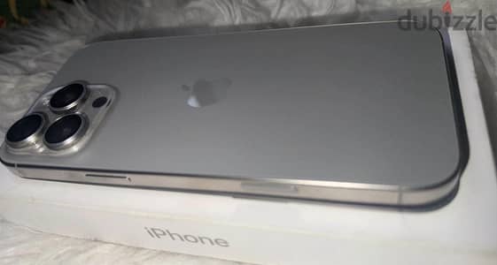 Apple - iPhone 16 Pro Max