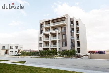 Apartment for sale, furnished and immediate delivery, in the Fifth Settlement, in the upscale compound of Aries East, next to Palm Hills and Mountain View