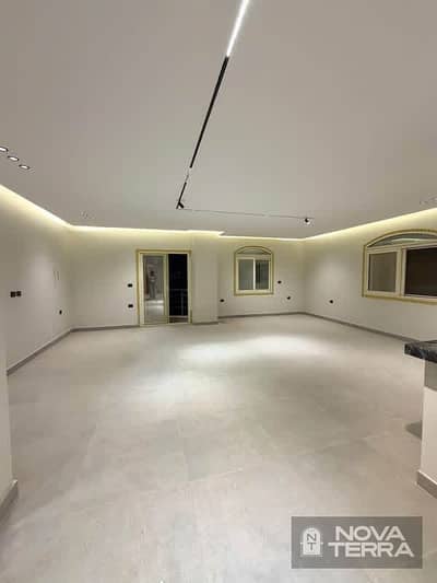 Roof Unit for Sale – Sheikh Zayed, District 13, Neighborhood 6 (Villa Area)