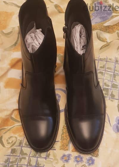NEW ARKBIRD genuine leather boot size 44