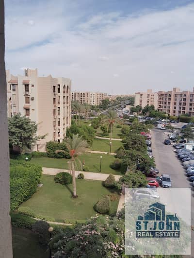 For sale an apartment with an area of 90m in Al Rehab, view of the street, steps from the mosque, 2 elevators, two bedrooms, Talaat Mustafa, immediate handover