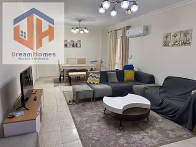 In a prime location, a 140-meter furnished apartment for rent in Madinaty b2
