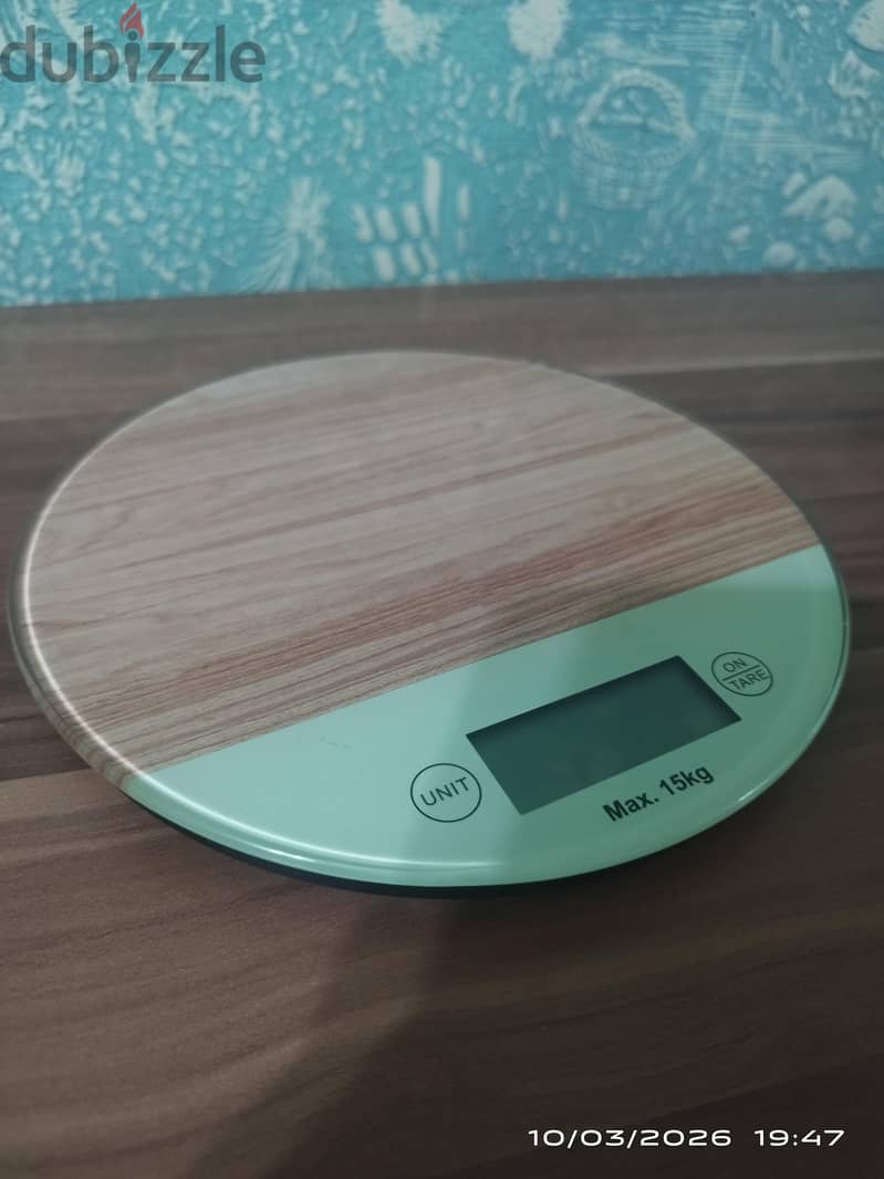 generic digital kitchen scale 1