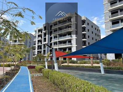 For immediate sale: a 3-bedroom apartment ready for immediate viewing and handover in R7, the Administrative Capital.
