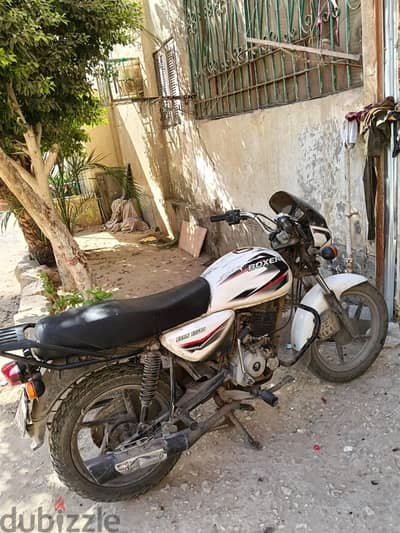 موتوسيكل بحاله جيدة جدا للبيع