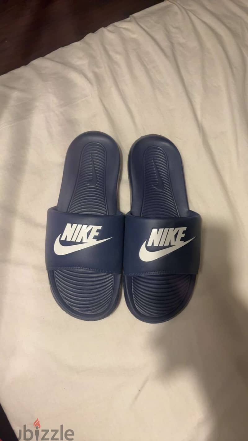 nike slides size 43 original 1
