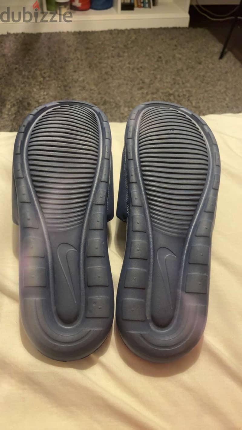 nike slides size 43 original 3