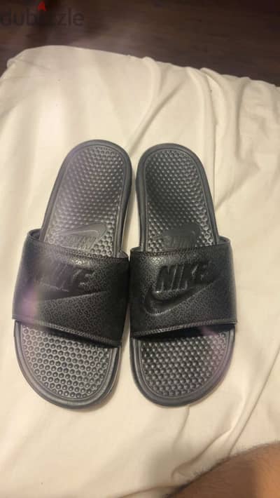 nike slides size 44 original