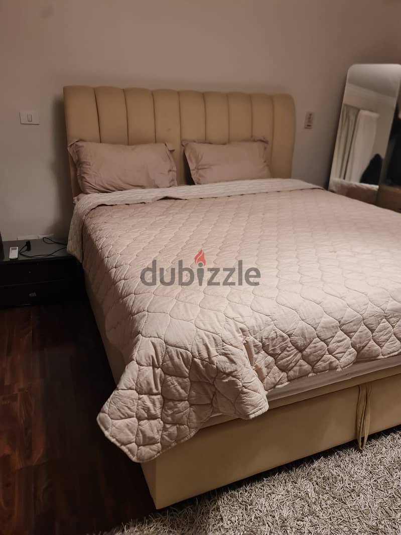 Very good condition bed 1