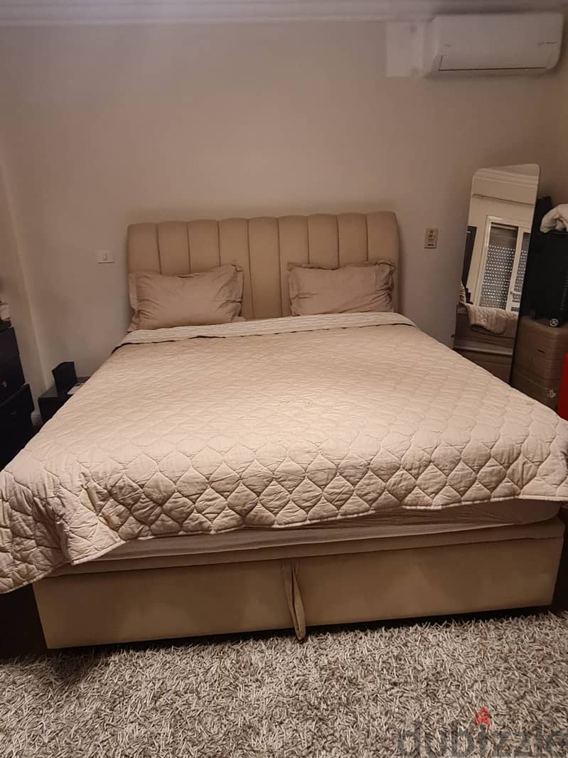 Very good condition bed 2